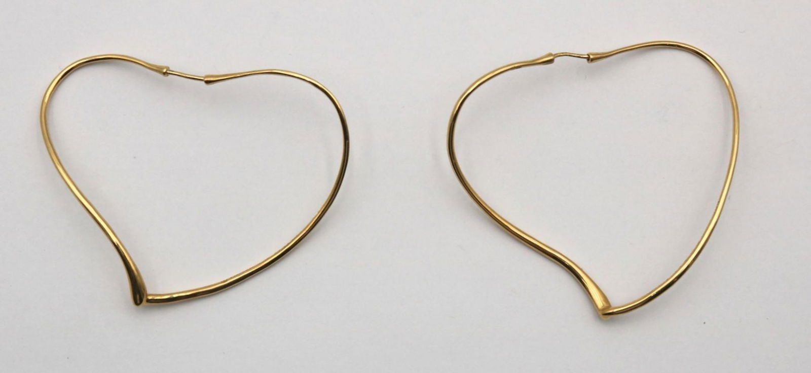 Tiffany & Co. Elsa Peretti 18Kt Heart Hoop Earrings (1 of 3)