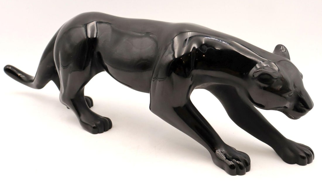 Daum "La Panthere Noire" Limited Edition Crystal Sculpture