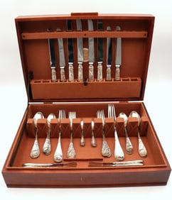 40 Pc. Tiffany & Co. "Audubon" Dinner Size Sterling Flatware Set