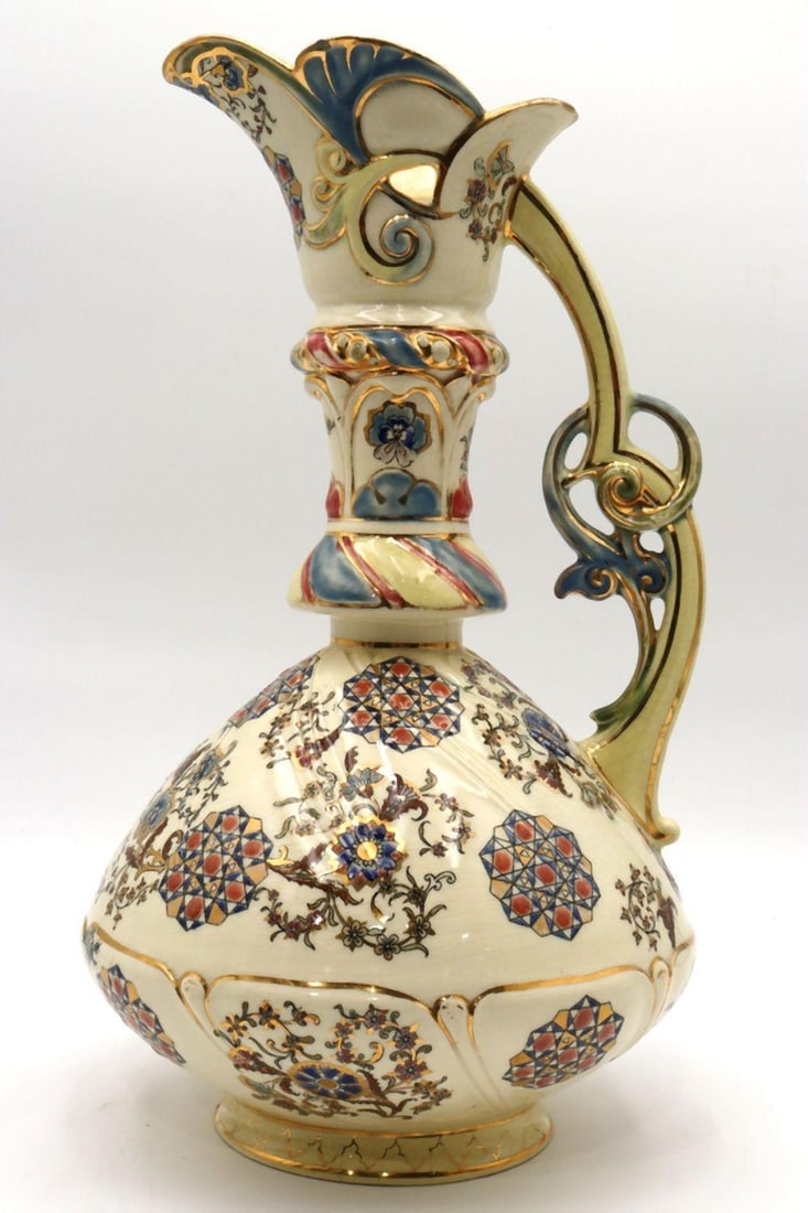 Fischer J. Budapest Hungary Porcelain Pitcher (1 of 11)