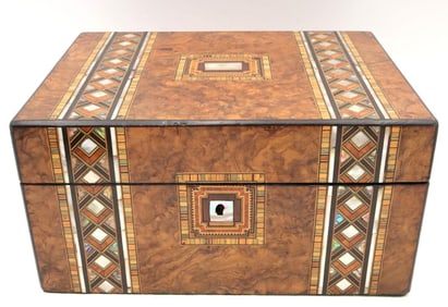 Antique Victorian Walnut Humidor