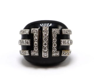 Rare David Webb 18Kt Black Enamel & Diamond Ladies Ring