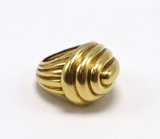 Vintage David Webb 18Kt Yellow Gold Swirl Ring