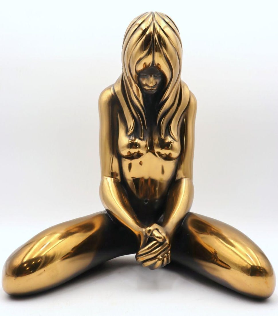 Tom Bennett (American, 1928-2016) "illusions" Bronze Sculpture: Tom Bennett (American, 1928-2016) "illusions" Limited Edition Bronze Sculpture. Measures approx. - 13 3/4" high x 12 1/2" wide. Numbered - 105/150. Have a similar item to sell? Contact