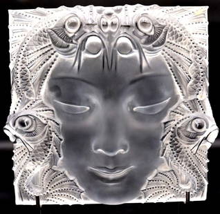 Lalique "Masque de Femme" Crystal Panel: Rare Lalique France "Masque de Femme" (La Femme, The Woman Mask) Crystal Decoration Panel. This "Mask" panel was created by Ren? Lalique in 1935 to adorn a fountain embodies the