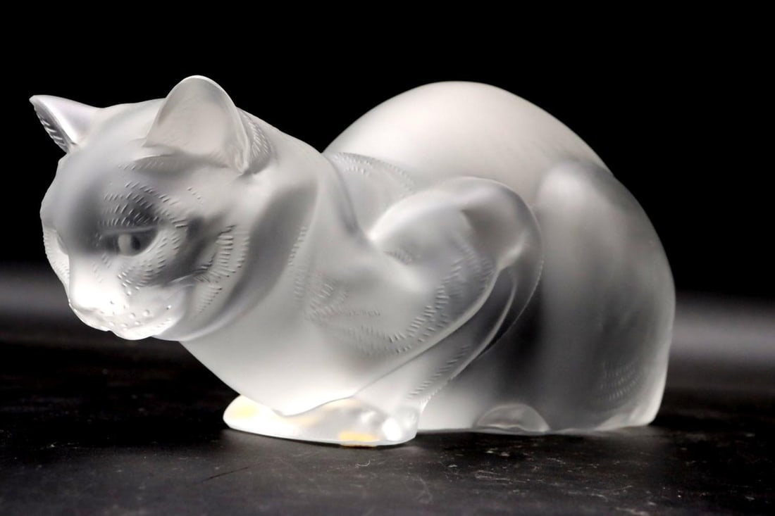 Lalique "Chat Couche" Crystal Crouching Cat (1 of 5)