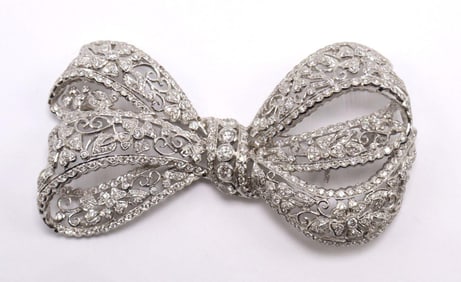 Vintage 18Kt White Gold 4.75ct. Diamond Bow Brooch/Pin