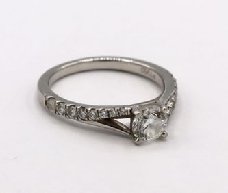 Platinum & Diamond Ladies Ring