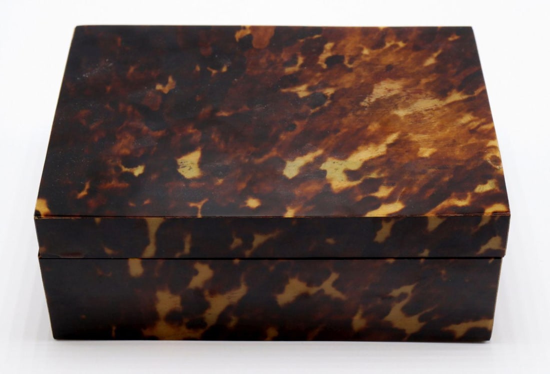 Vintage English Tortoise Shell Box (1 of 4)