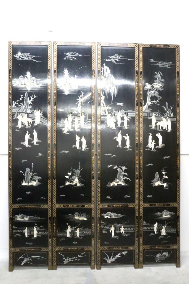 Chinese Black Lacquered Four Panel Screen (1 of 6)