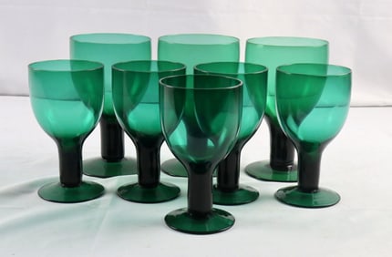 Set of 8 Emerald Green Glass Goblets