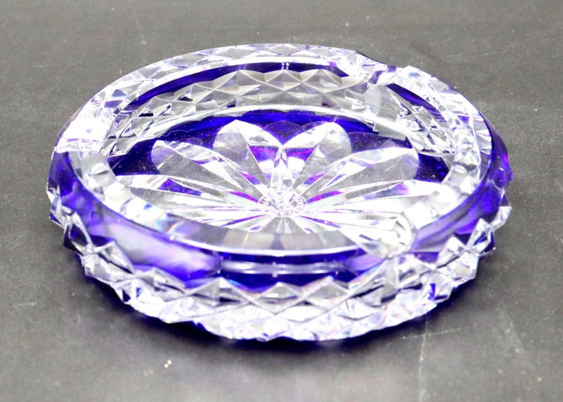 St. Louis Crystal Glass Ashtray (1 of 3)
