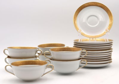 Vintage "Pomeroy" Lorenz Hutschenreuther Porcelain Teacup Set