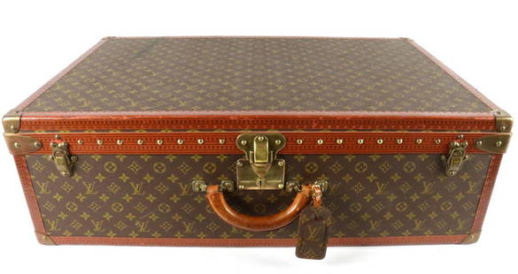 Vintage Louis Vuitton Alzer 80 Monogram Trunk: Vintage Louis Vuitton Alzer 80 Monogram Canvas Hard Travel Trunk/Suitcase. Measures approx. - 32&#34; long x 21&#34; high x 10&#34; deep. No monogram. Comes with original keys and insert tray. In over