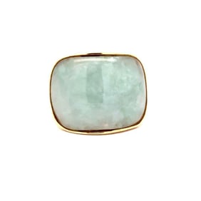14Kt Yellow Gold & Jade Ring
