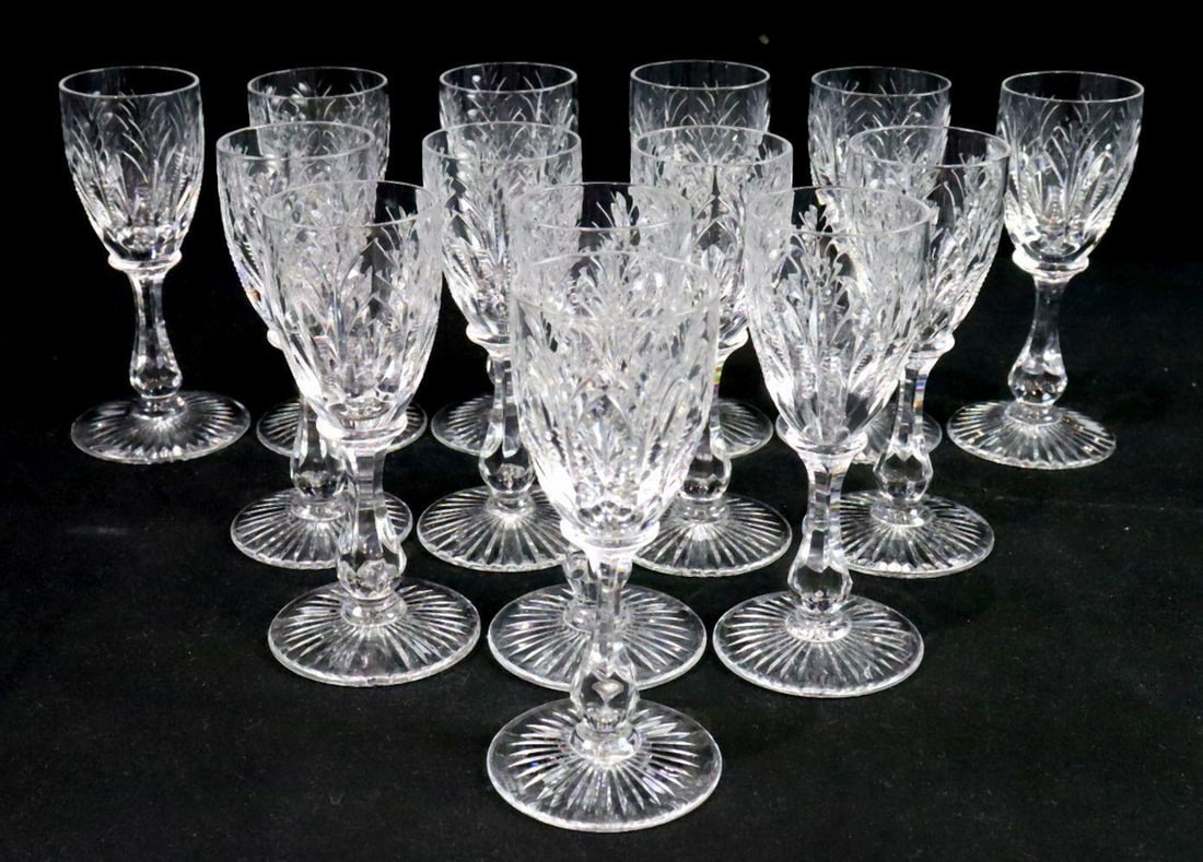 14 Pc. Stuart "Churchill" Crystal Shot Glass Set (1 of 7)