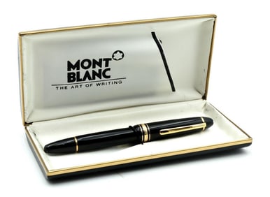 Vintage Montblanc Germany 14Kt Nib Pen with Box