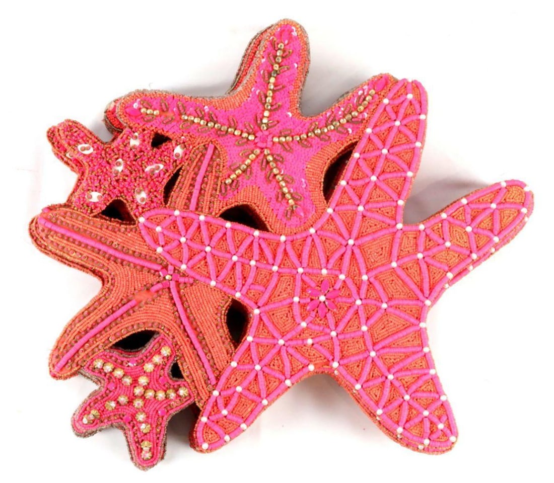 Set of 8 Kim Seybert Beaded Starfish Placemats (1 of 4)