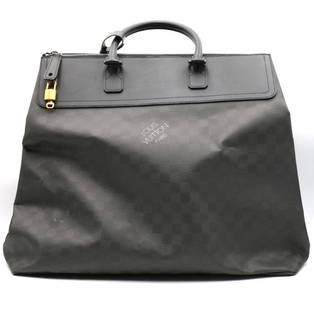 Louis Vuitton Weekender I8 Carbone Travel Bag: French, Louis Vuitton Damier Weekender I8 Carbone Travel Bag. Measures approx. - 16" L x 20" W x 10" D. Includes lock, CoA and extra (long) strap. Condition is overall good. Have a