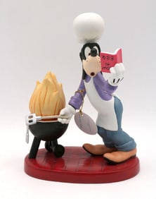 Enesco "Grillin' With Goofy" Mickey & Friends Ceramic Figurine