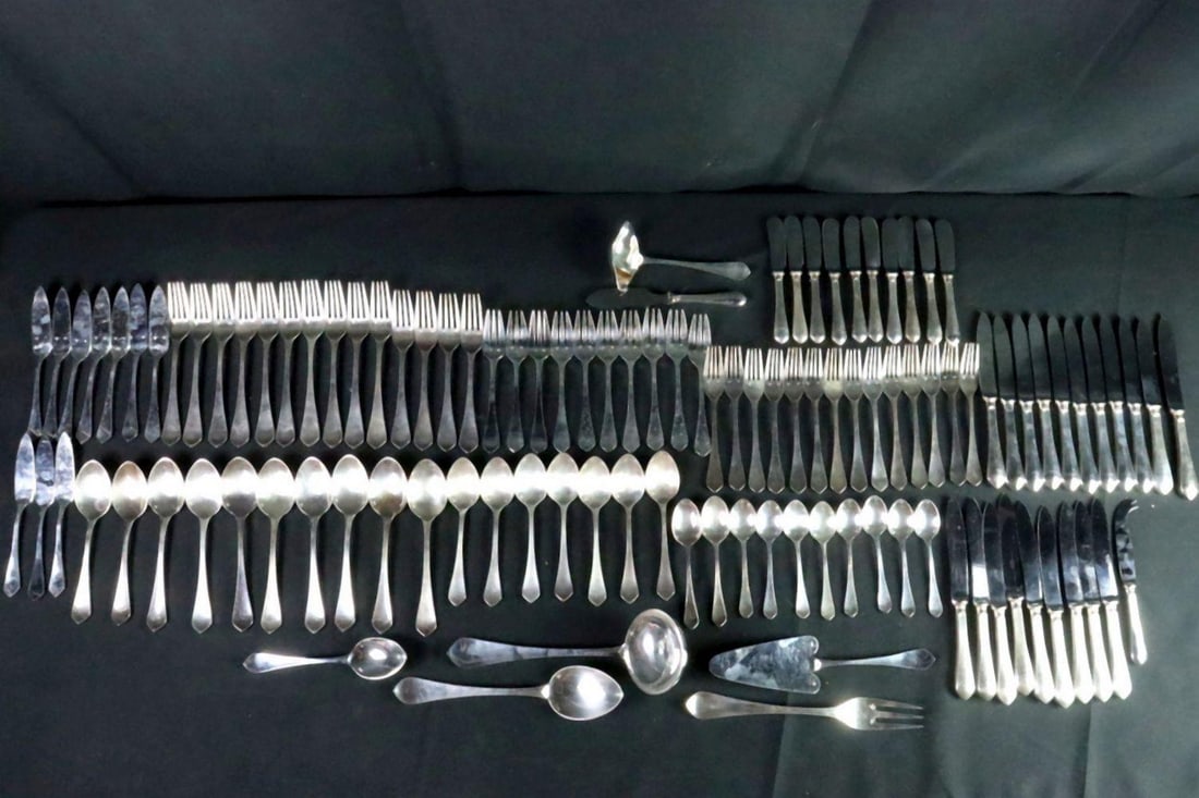 113 Pc. Ercuis "Citeaux" Silver Plated Dinner Flatware Set (1 of 7)