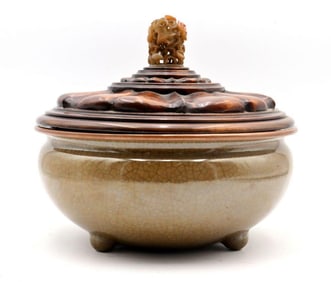 16th C. Chinese Café-au-Lait Crackle-Glazed Tripod Bowl