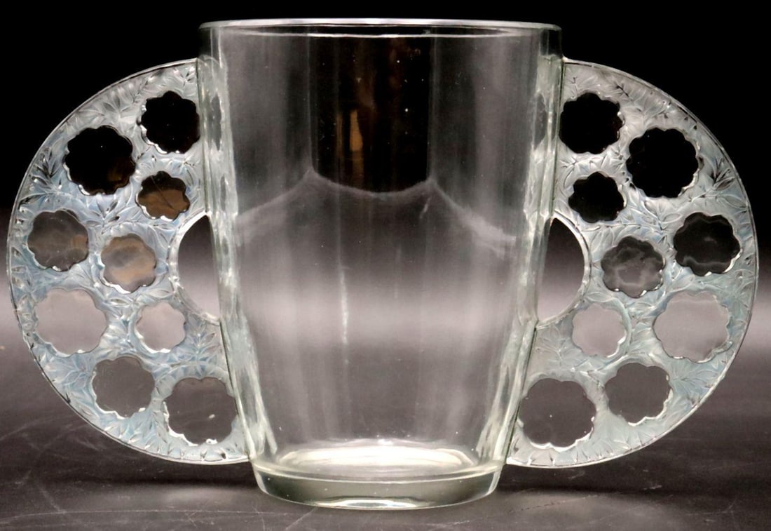 René Lalique "Caudebec" Glass Vase (1 of 5)