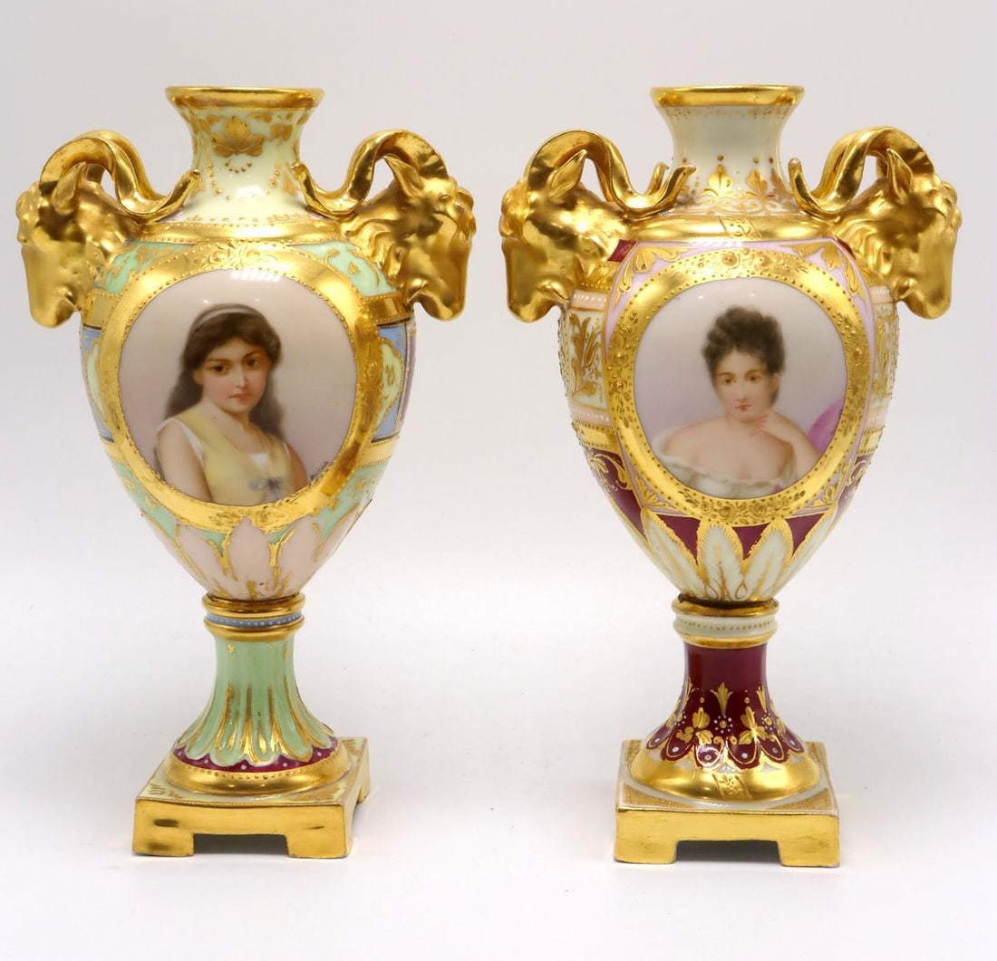 Antique Royal Vienna Hand Painted Porcelain Portrait Vases: Royal Vienna (Austrian, late 19th–early 20th century) Pair of Portrait Vases Hand-painted porcelain with gilt decoration Circa late 19th century Measurements: Each 7 1/2 in. high x 4 1/2 in. wi