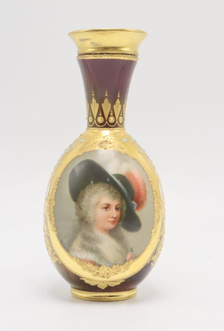 19th C. Royal Vienna “Devonshire” Hand Painted Porcelain Vase: Royal Vienna “Devonshire” Hand Painted Porcelain Vase Austria, late 19th century Measures: 5 3/8” high x 2 3/4” diameter A finely executed Royal Vienna porcelain vase of balu