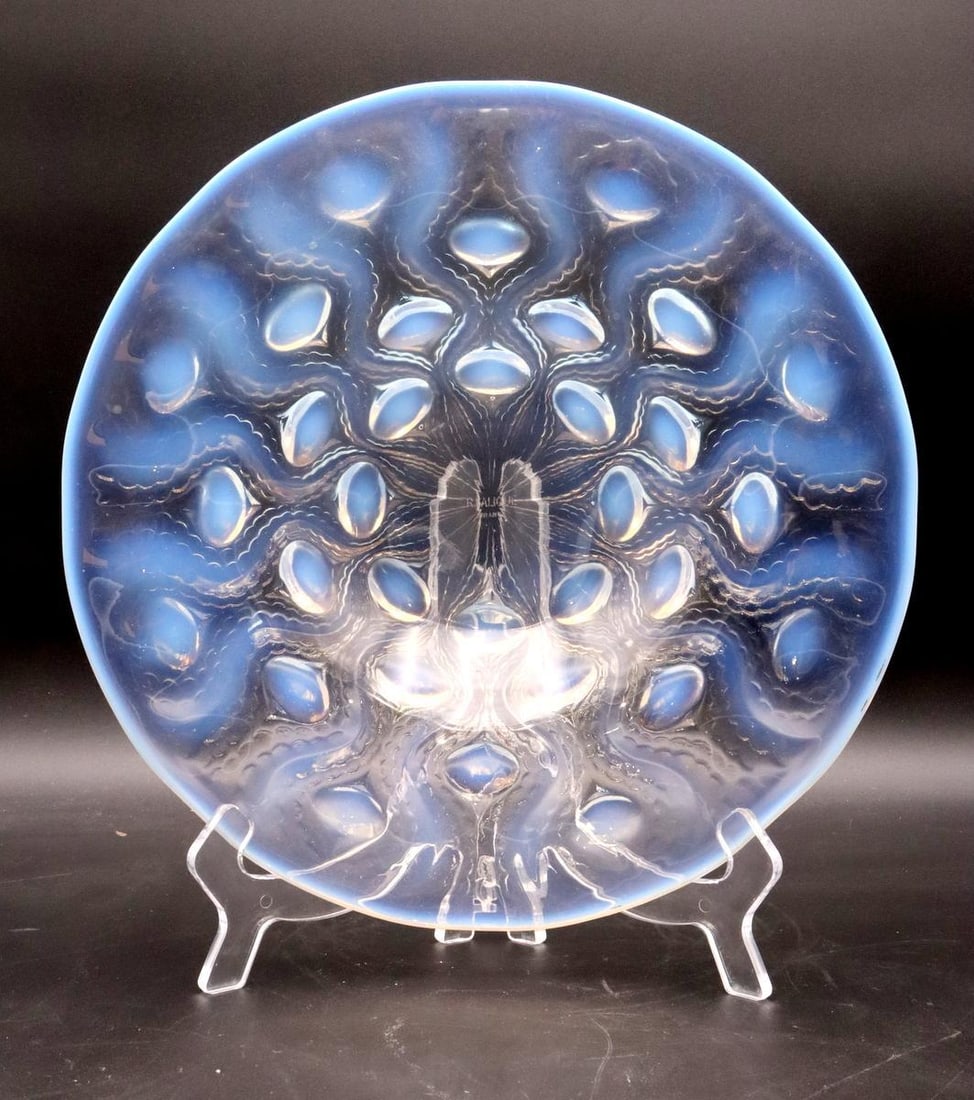 René Lalique "Bulbes No.2" Opalescent Glass Bowl (1 of 10)