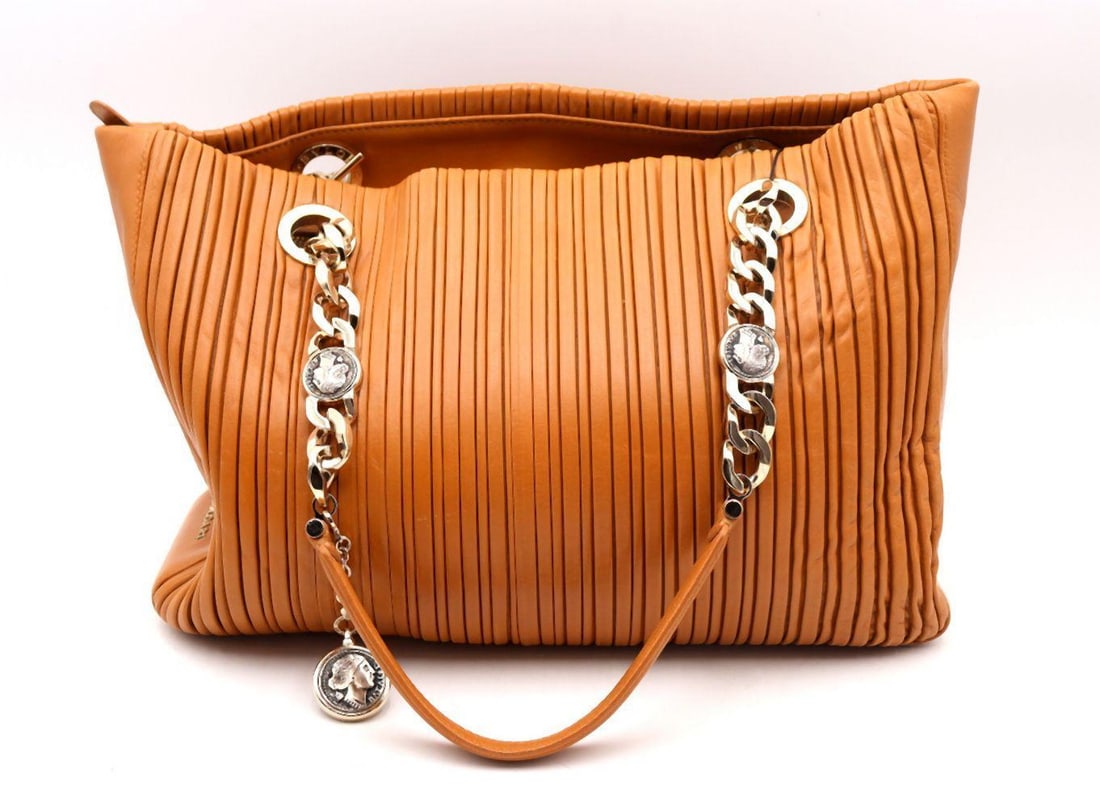 Bvlgari "Nappa Plisse" Leather Tote Bag: BVLGARI “NAPPA PLISSÉ” LEATHER TOTE BAG, ITALY A refined expression of Bvlgari’s contemporary leather craftsmanship, this “Nappa PlissÉ” tote bag is fashioned