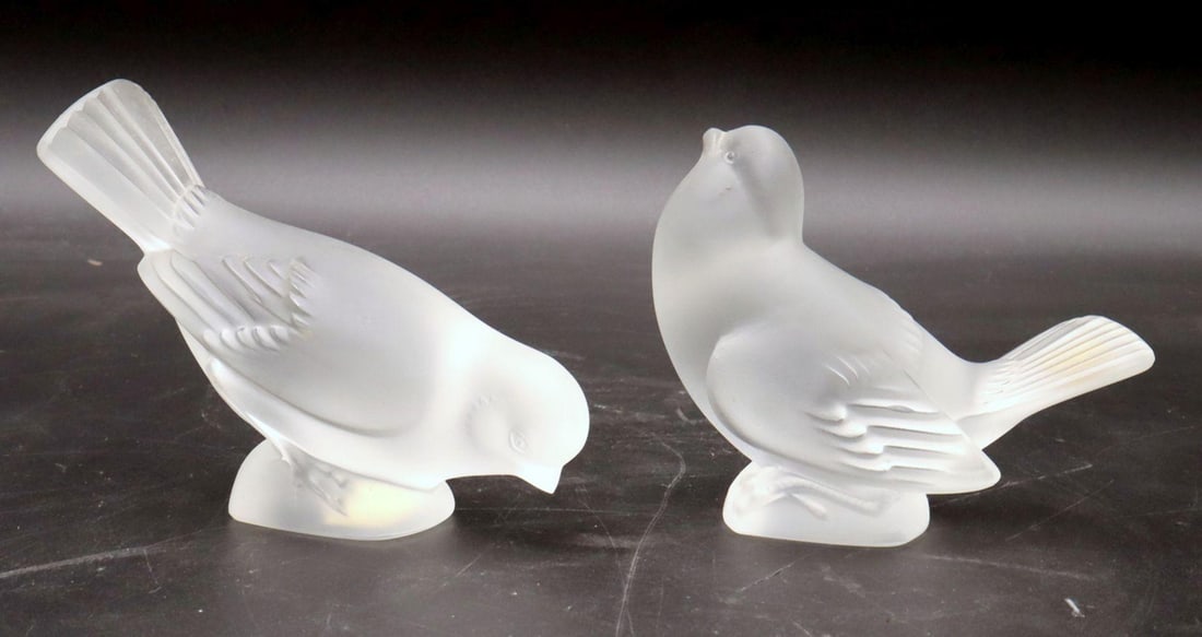 Pair of Lalique Crystal Bird Sculptures (1 of 10)