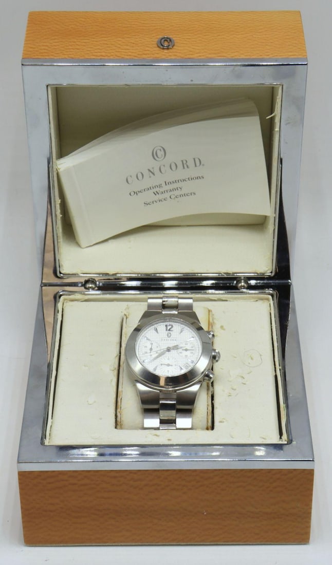 Concord “Mariner” Automatic Chronograph Wristwatch: Concord “Mariner” Automatic Chronograph Wristwatch Stainless steel case and bracelet, automatic movement, 37 jewels, exhibition case back Case no. 14H71891 An automatic chronograph wristwa