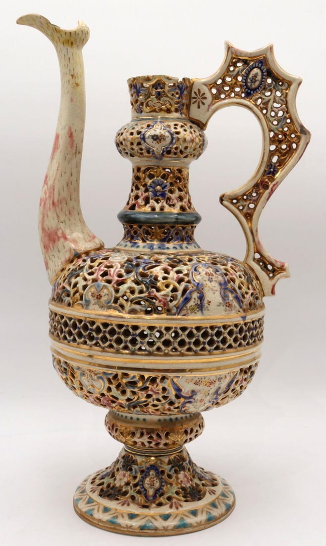 Fischer J. Budapest Hungary Porcelain Ewer (1 of 11)