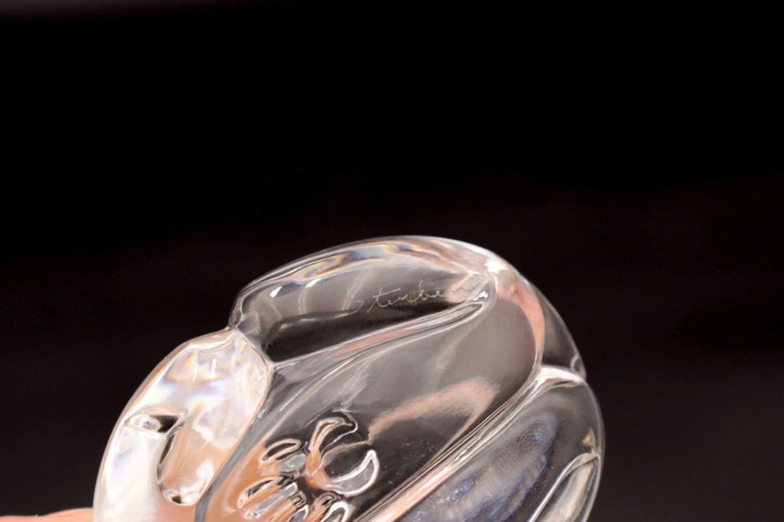 Steuben "Rabbit" Crystal Hand Cooler - 3