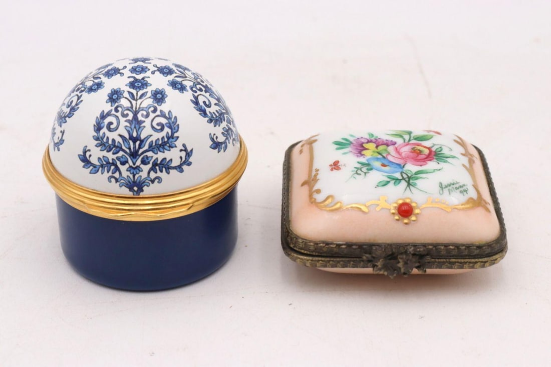 Pair of Hand Painted Porcelain Trinket Boxes (1 of 3)