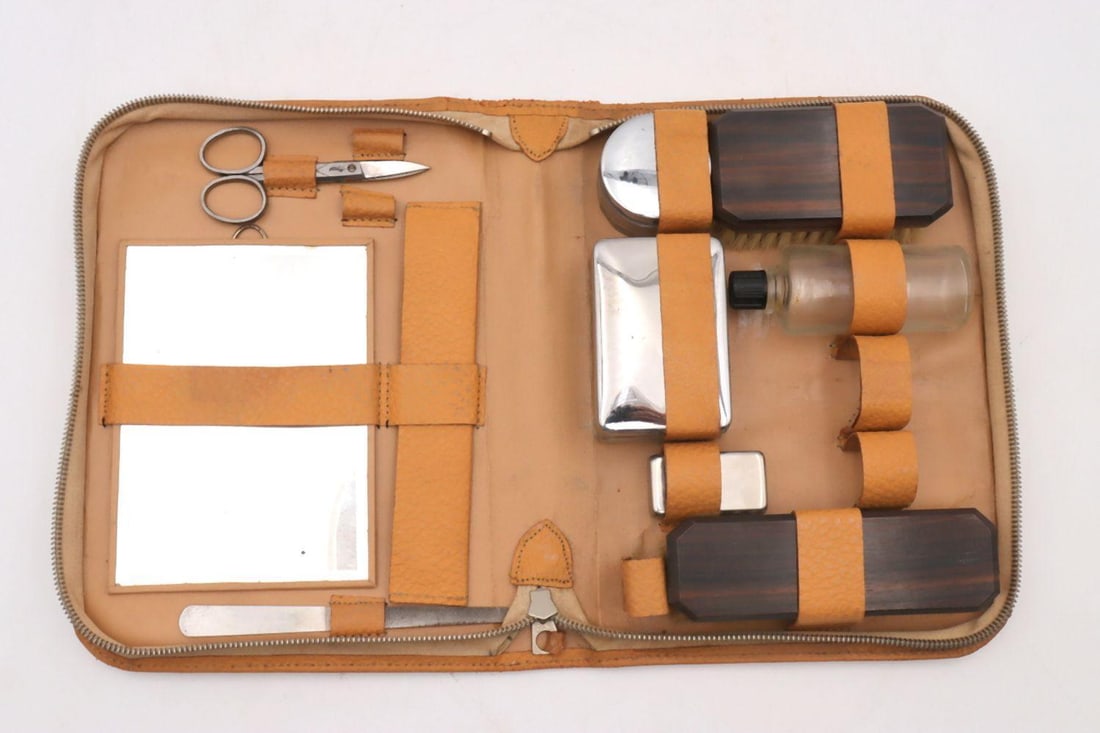 Vintage Leather Men's Travel Bag Set (1 of 3)