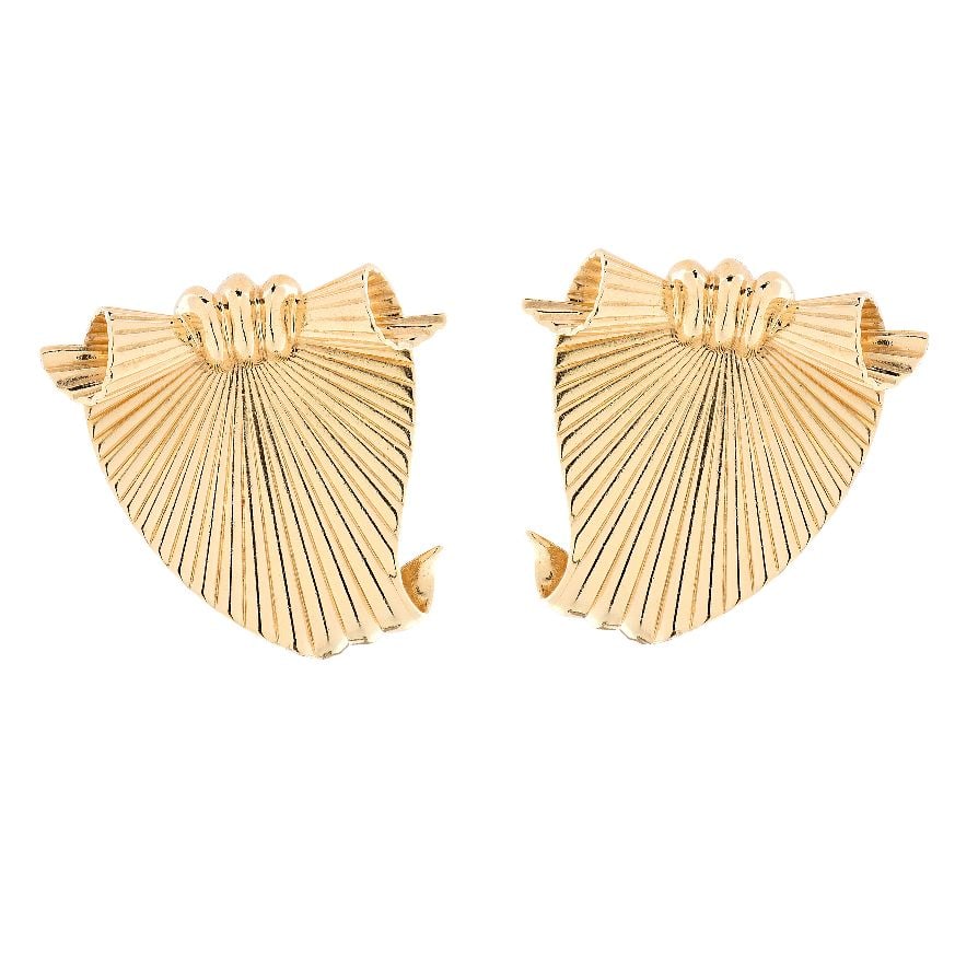 Cartier Fanned Ribbon Earring & Brooch Pin Set: Cartier Fanned Ribbon Earring & Brooch Pin Set From the House of Cartier, this whimsical Retro brooch and earring set showcases elegant fanned ribbon motifs, delicately crafted in 14-karat yellow 