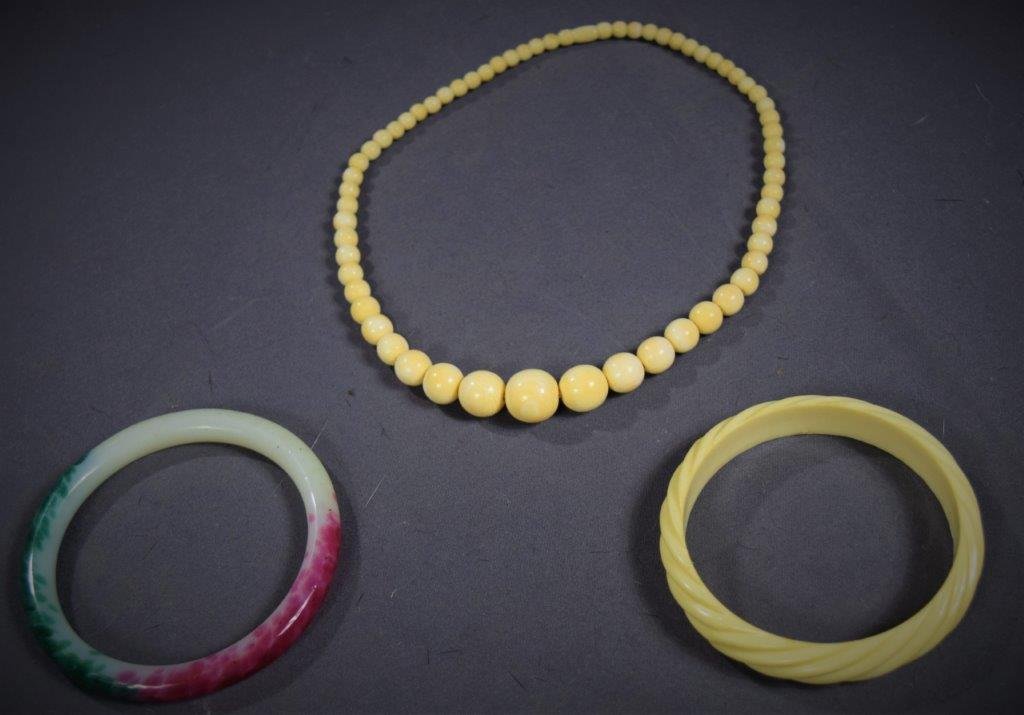 Lot of Stone Jewelry (Bangles & Necklace) (1 of 1)