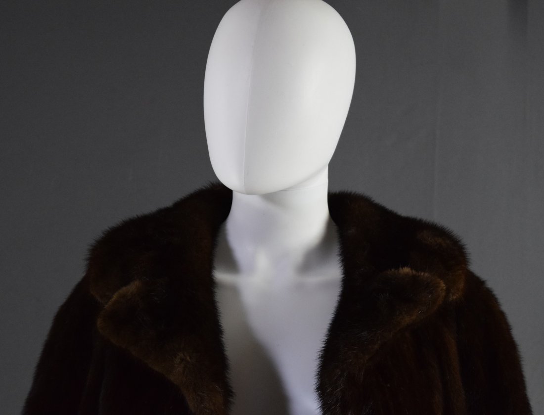 Brown  Fur Ladies Coat (Bruckners) (1 of 6)