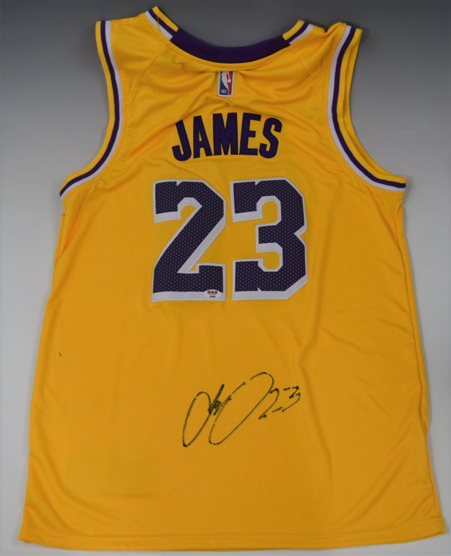 lebron james lakers jersey signed