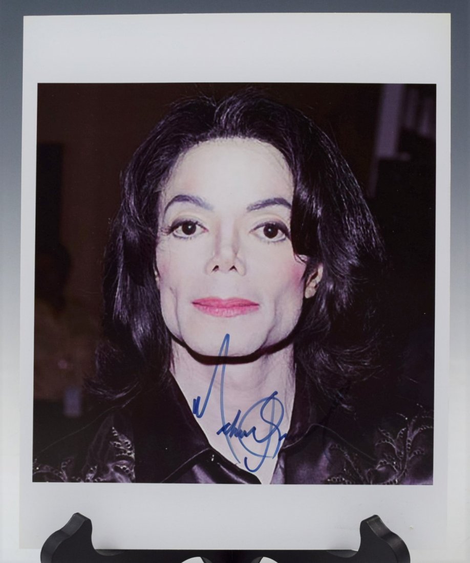 Michael Jackson, Signed (Photograph) (1 of 3)