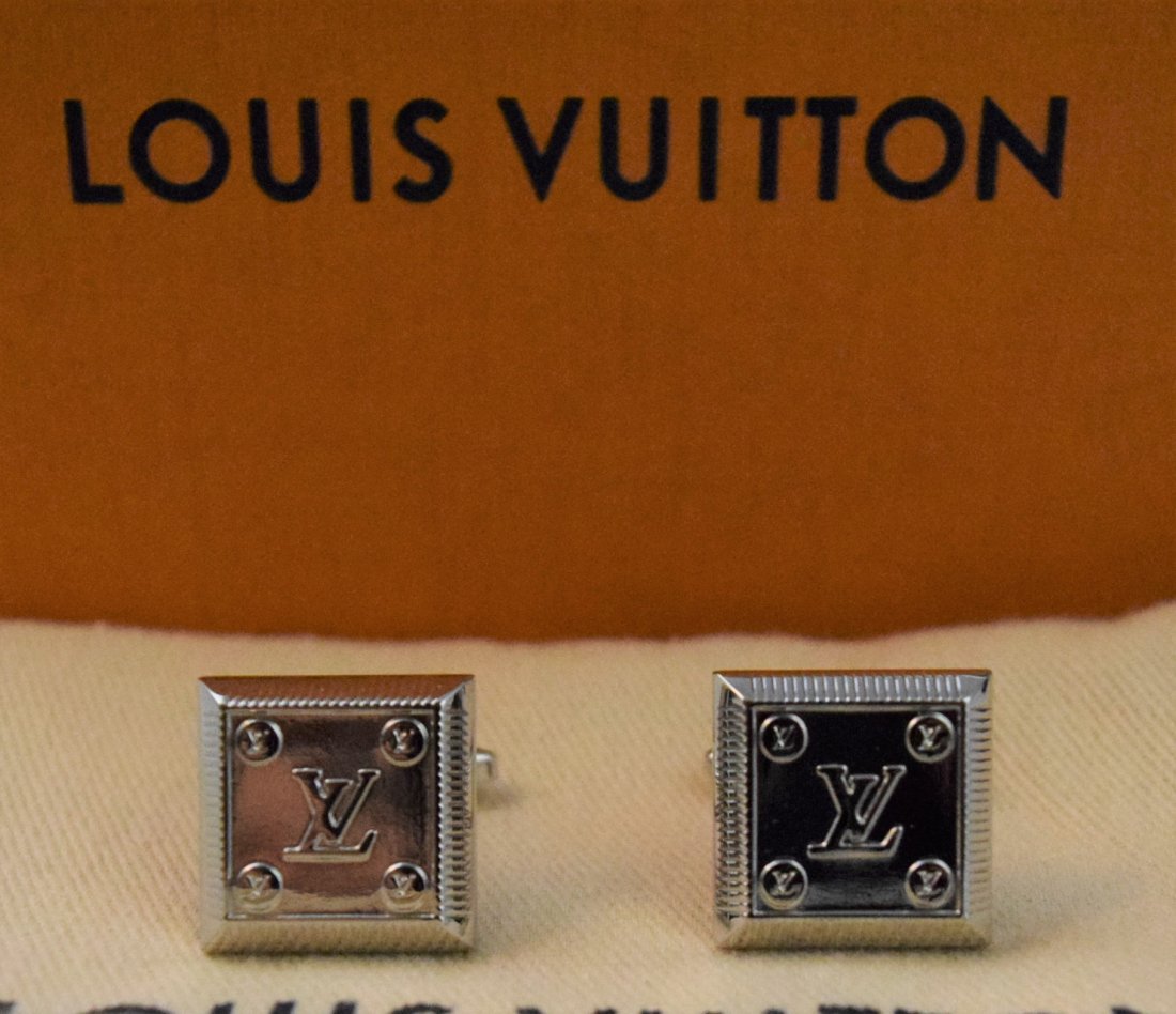 Louis Vuitton Cufflinks (w/box) (1 of 7)