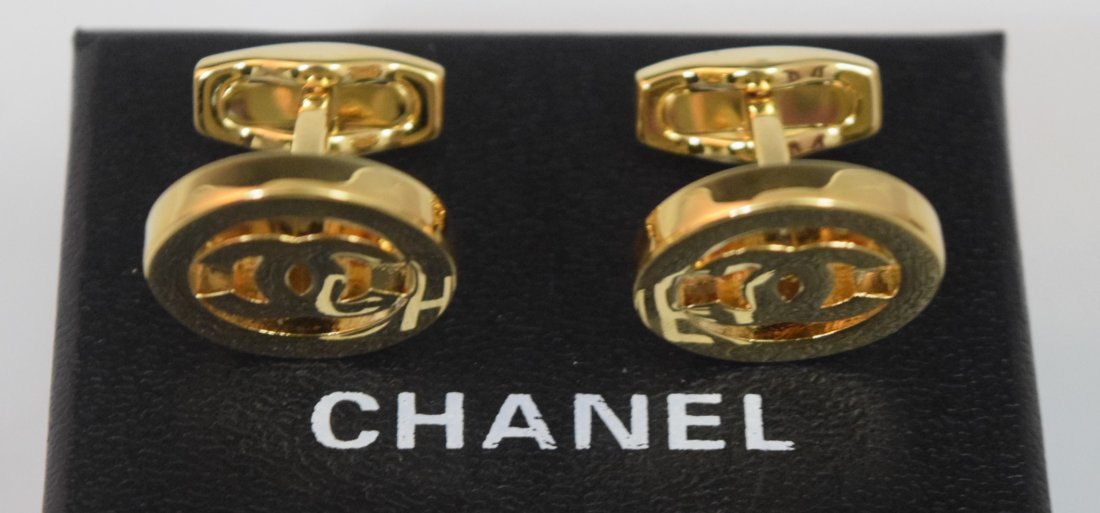 Chanel VIP Cufflinks: CHANEL (PARIS) Cufflinks, VIP Chanel w/box