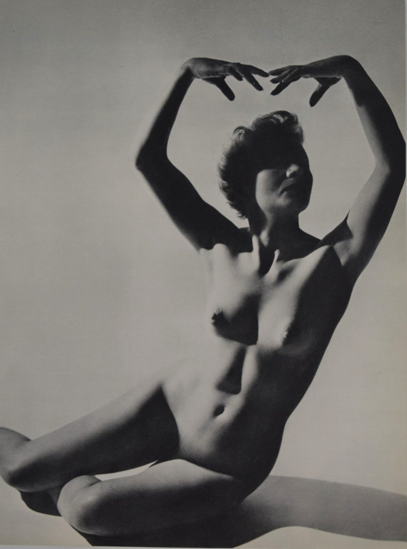Lucien Lorelle - Nude: LUCIEN LORELLE (1894-1968) Nude Sheet-fed gravure, c.1950's Printed in France 9 1/2" x 7 1/4"