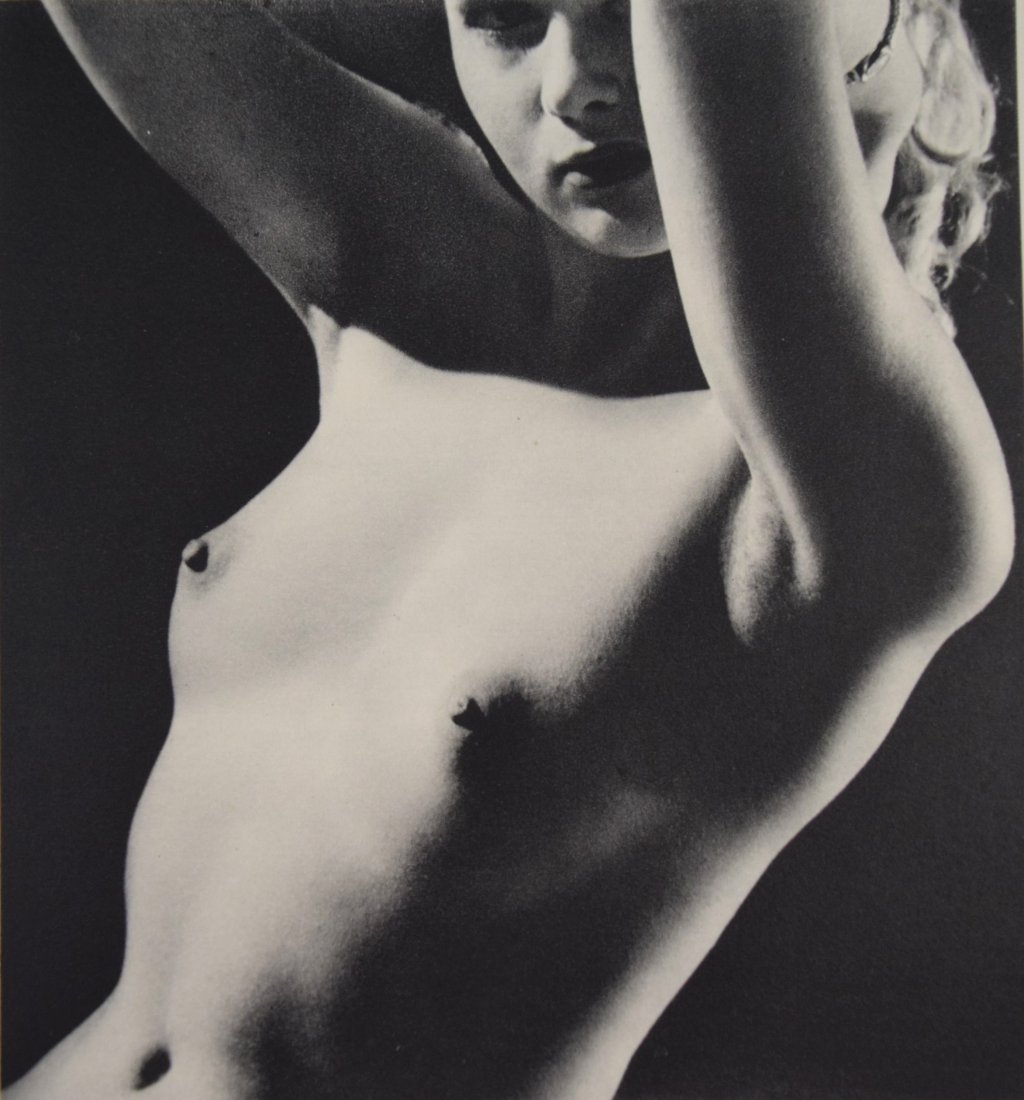 Lucien Lorelle - Nude: LUCIEN LORELLE (1894-1968) Nude Sheet-fed gravure, c.1950's Printed in France 5 3/4" x 6 1/4"