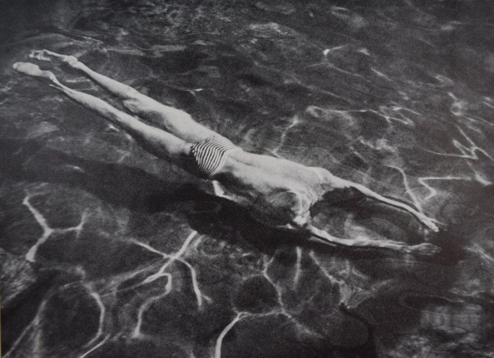 Andre Kertesz - Swimming Underwater, 1917: ANDRE KERTESZ (1894-1985) Swimming Underwater, 1917 Photo litho, 1972 Printed in America 6 1/2" x 9"