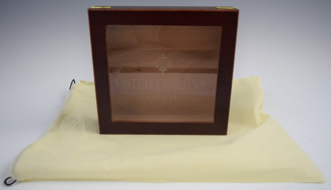 Patek Philippe Wood (Case) (1 of 4)