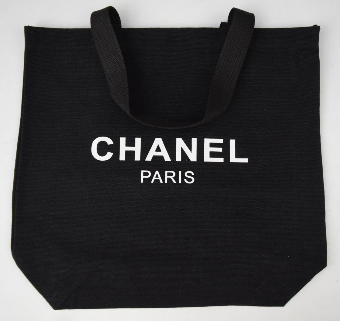 Chanel vip tote bag sales