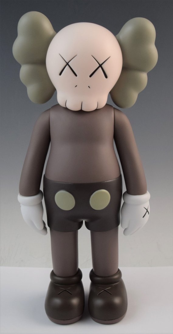 Art Sculpture, Kaws (w/box) (1 of 7)